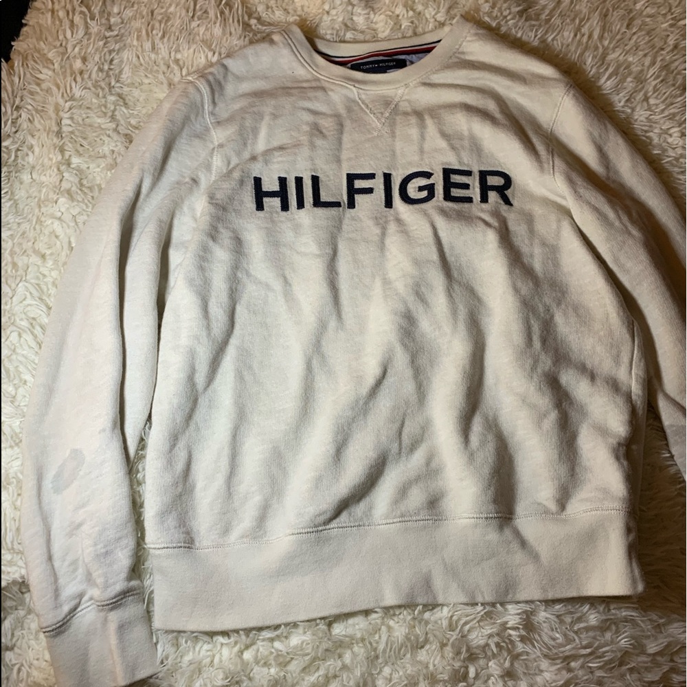 Tommy Hilfiger sweater